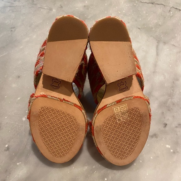 Tory Burch- slip on espadrille heals. Size 5 - Picture 5 of 11